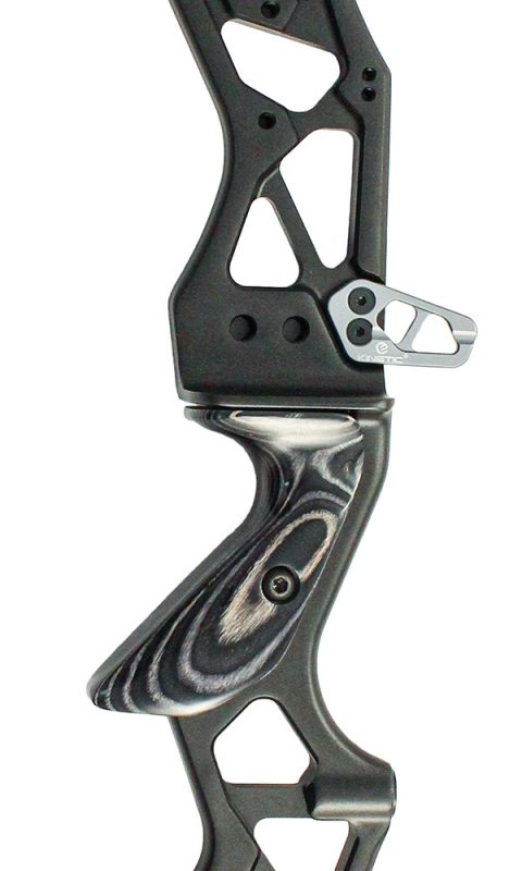 Рукоятка KINETIC RISERS CNC EVOLIUM 23" LH ANODIZED BLACK