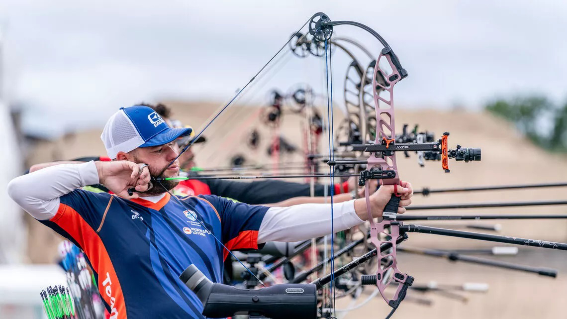 https://www.worldarchery.sport/news/201327/world-number-one-schloesser-leads-way-compound-last-eight